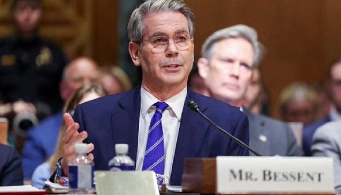 وزير الخزانة الأمريكية يسلط الضوء على السياسة النقدية السليمة