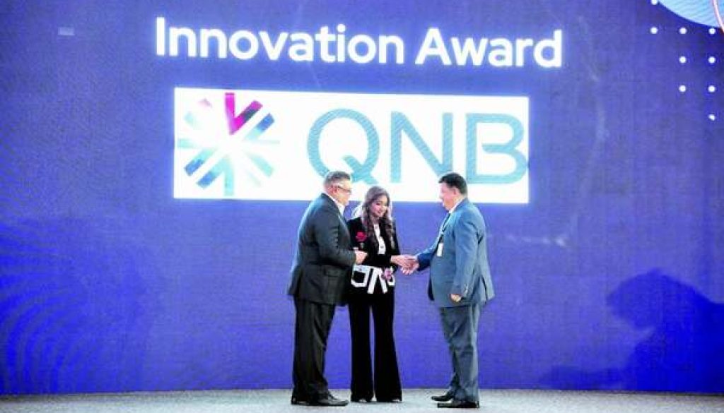 QNB يفوز بجائزة الابتكار في قمة «ريد هات»
