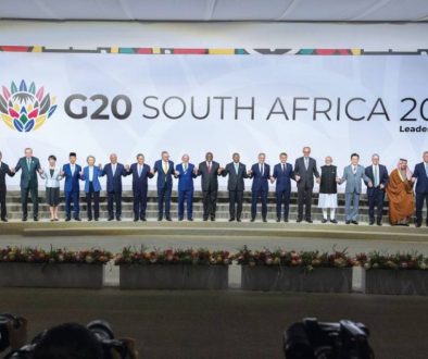 العالم يصر على المضي قدماً في العمل الجماعي بدون الولايات المتحدة