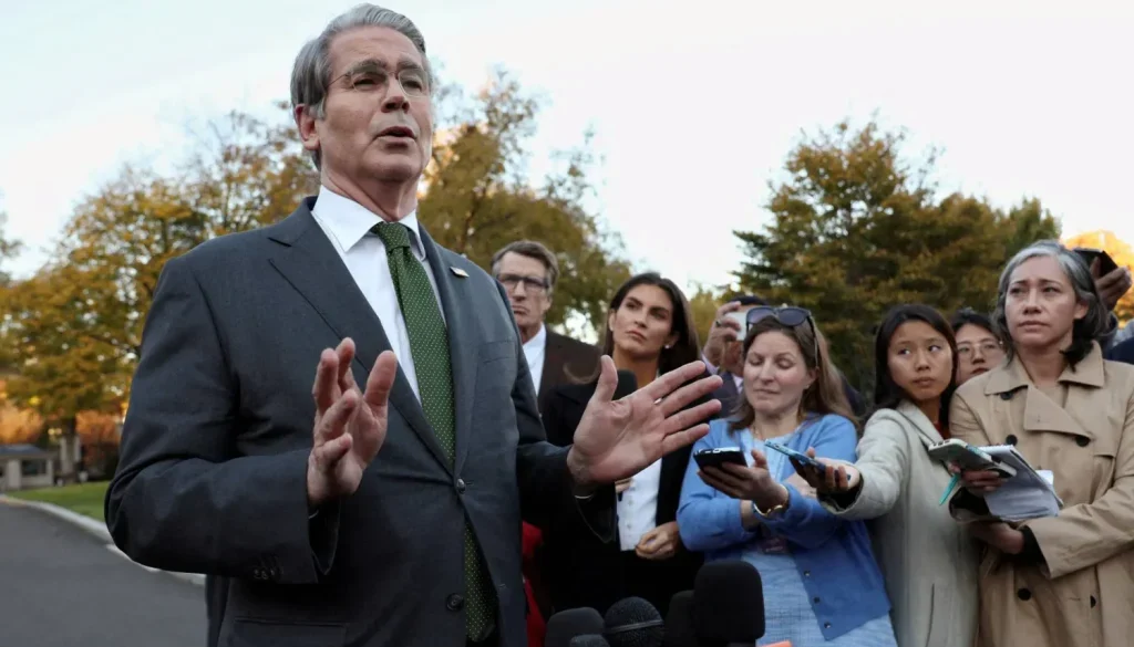 بيسنت ترمب قد يعلن عن رئيس جديد لـ«الفيدرالي» قبل موسم الأعياد