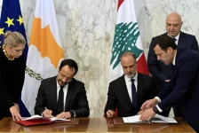 ترسيم الحدود مع قبرص... نافذة لبنانية لاستثمار الثروات البحرية