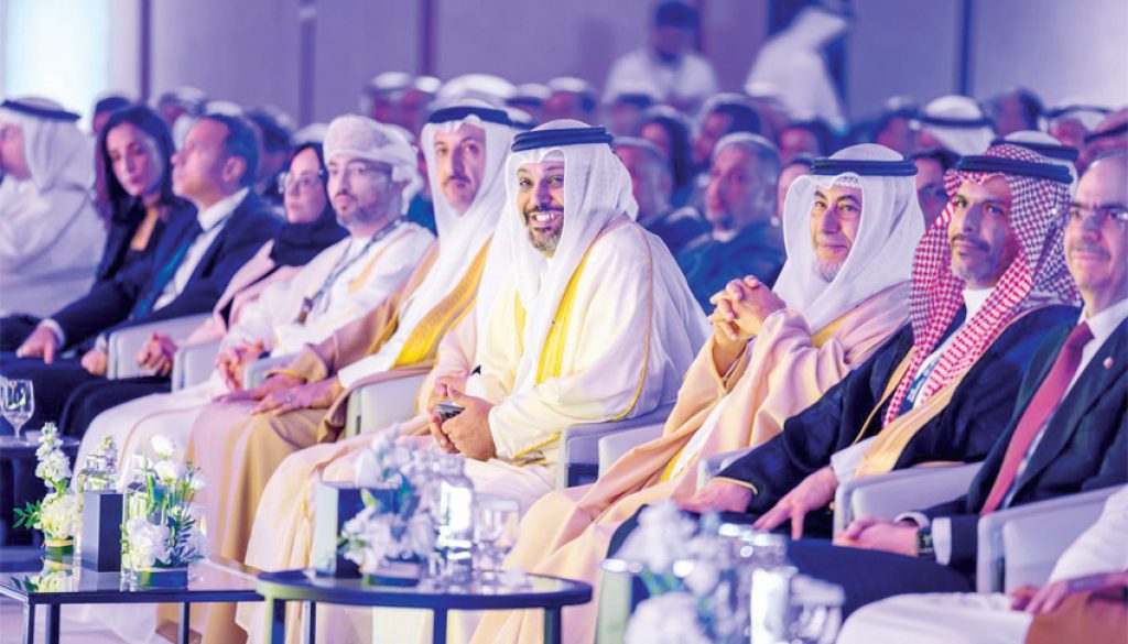 وزير المالية البحريني 4 تريليونات دولار حجم سوق الأسهم في الخليج