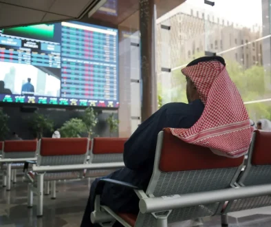 الأسواق الخليجية والعربية تواصل رحلة التعافي بدعم من قياديات البنوك