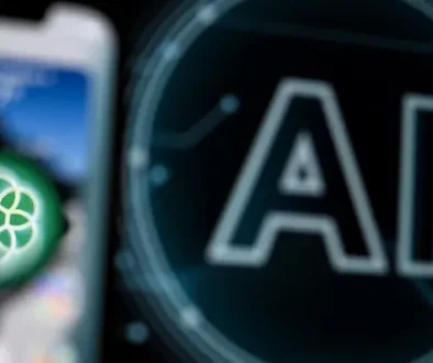 الإمارات الأولى عالمياً في تبني الذكاء الاصطناعي عام 2025