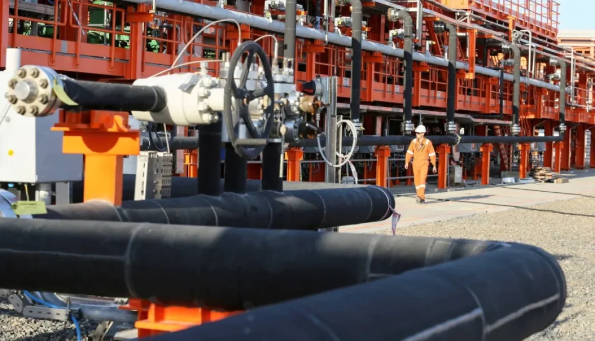 النفط يتراجع وسط ترقب لمحادثات السلام الروسية وقرار الفائدة الأميركية