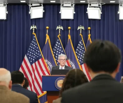 باول بعد قرار خفض الفائدة مخاطر التضخم تميل إلى الصعود