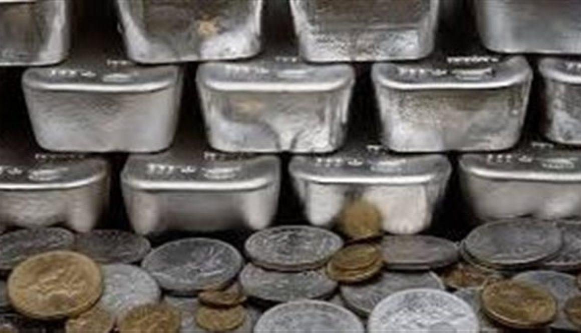 توقعات بوصول الفضة لـ 100 دولار والذهب إلى 5000 دولار في 2026