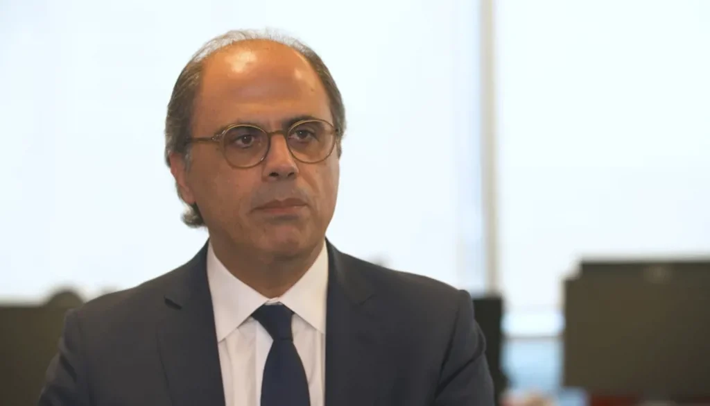 جهاد أزعور من أسبوع أبو ظبي المالي لـ النهار الاقتصاد العالمي في 2026 رهن 3 عوامل أساسية