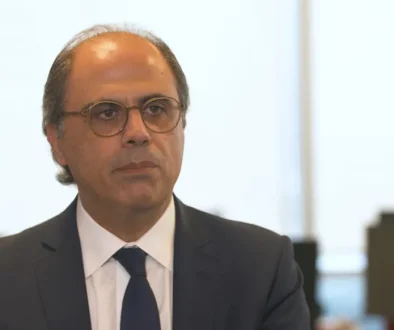 جهاد أزعور من أسبوع أبو ظبي المالي لـ النهار الاقتصاد العالمي في 2026 رهن 3 عوامل أساسية