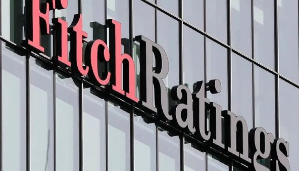 فيتش ترفع تصنيف عُمان إلى (BBB-) مع نظرة مستقبلية مستقرة