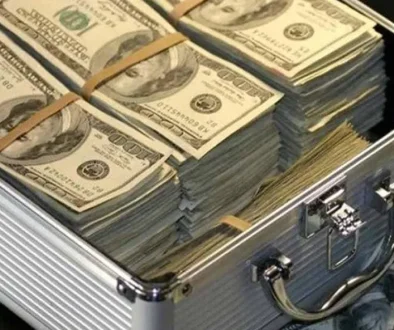 لماذا تتجه البنوك في الشرق الأوسط إلى إطلاق صناديق استثمار مخاطر؟