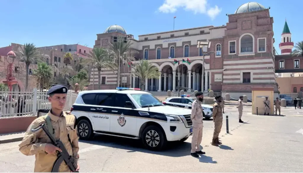 مصرف ليبيا يتسلم 287 مليون دولار من إيرادات النفط خلال 13 يوماً