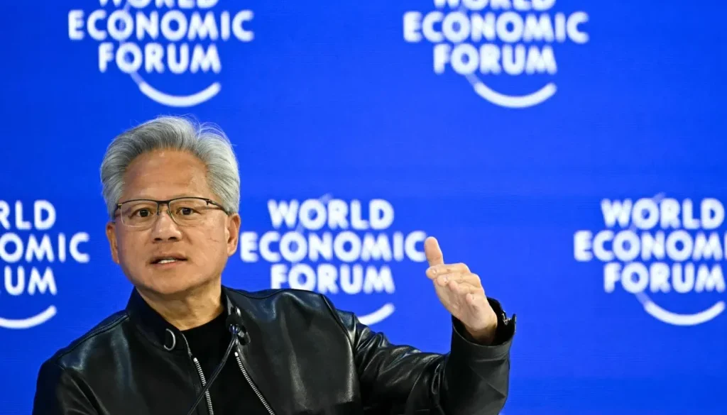 من دافوس... مؤسس «إنفيديا» يتوقع استثمارات تريليونية لبناء «البنية التحتية للبشرية»