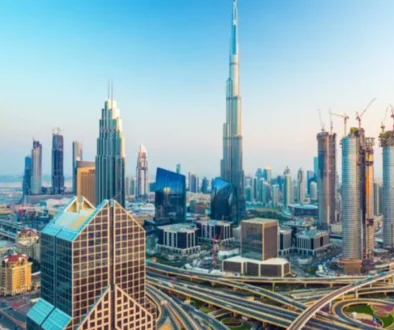 البنوك الإماراتية توقعات إيجابية لعام 2026