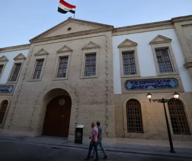 المركزي العراقي يقدم توضيحات حول تداول عملة الدولار