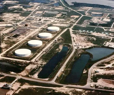 النفط يهبط 3% بفعل تهدئة أميركية إيرانية