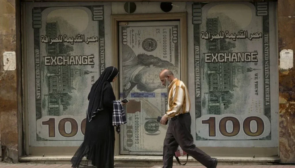 قلق في مصر من تحرك مفاجئ للدولار