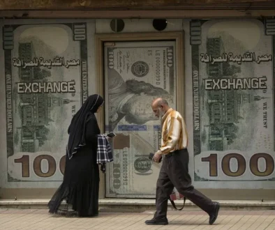 قلق في مصر من تحرك مفاجئ للدولار