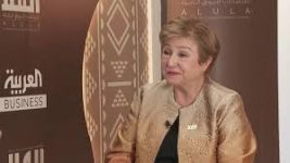 مديرة صندوق النقد العالم يتجه إلى تعدد الأقطاب والدولار يحتفظ بدوره المحوري