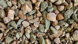 معدن خفي قد يشل اقتصاد العالم ويشعل صراع القوى الكبرى