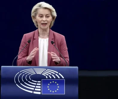 الاتحاد الأوروبي يدرس تقليص صلاحيات الدول في عرقلة صفقات الاندماج