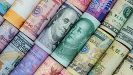 البترويوان هل تهز حرب الخليج عرش الدولار؟