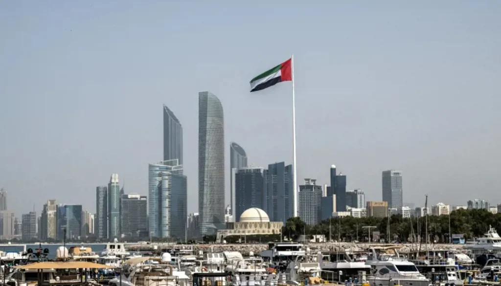 التوازن الصعب الإمارات واقتصاد الأزمات الإقليمية