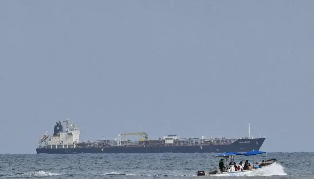 النفط يقفز مع دخول الحوثيين خط المواجهة... وبرنت يقترب من 117 دولاراً