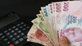 تركيا تدرس استخدام احتياطيات الذهب الضخمة لحماية الليرة من تقلبات حرب إيران