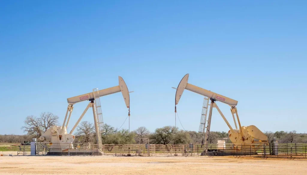 ترمب يأمر بسحب 172 مليون برميل من الاحتياطي النفطي الاستراتيجي