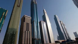 غولدمان ساكس توقف هرمز لشهرين يهدد قطر والكويت بانكماش حاد في 2026