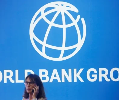 البنك الدولي يستهدف جمع 100 مليار دولار لتمويل الدول المتضررة من الحرب
