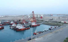 السعودية توظّف قدرات «البنك المركزي للنفط» لاحتواء صدمة «هرمز»