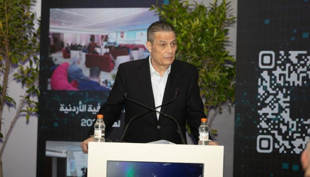 الشركس توقعات بارتفاع نمو الاقتصاد الوطني إلى 3 %