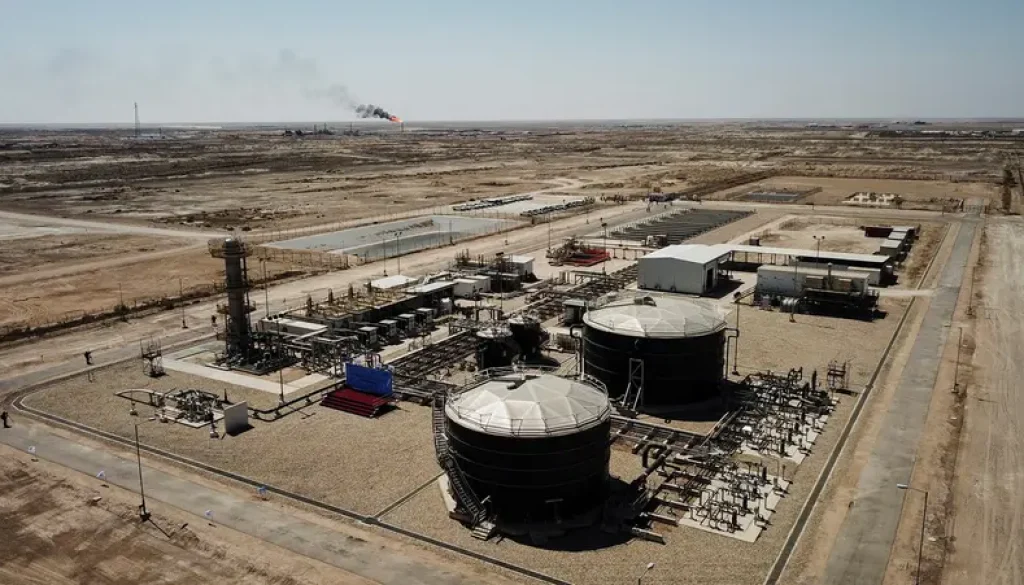 بتكلفة 5 مليارات دولار.. العراق يدرس نقل النفط عبر موانئ سورية وأردنية