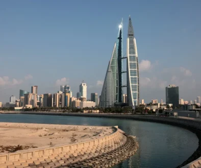 بنوك مركزية خليجية تثبت الفائدة بعد قرار الفدرالي الأميركي