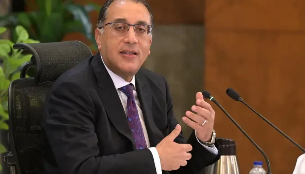 رئيس الوزراء المصري زيادة الأجور 21% والحد الأدنى لـ 8000 جنيه