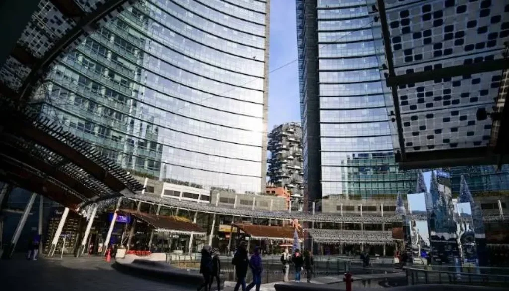 عجز موازنة إيطاليا عند 3.1 % يبدد آمالها في الخروج من «الإجراءات» الأوروبية