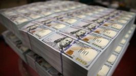 27 مليار دولار احتياطات أجنبية لدى البنك المركزي حتى نهاية نيسان