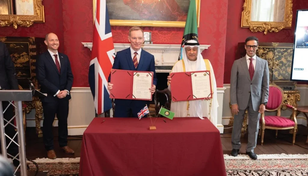 اتفاق تجارة تاريخي بين الخليج وبريطانيا