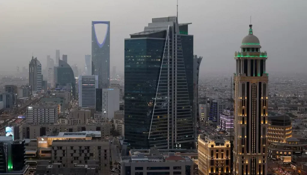ذكرى تأسيس مجلس التعاون الناتج المحلي الإجمالي لدول الخليج يبلغ 2.4 تريليون دولار