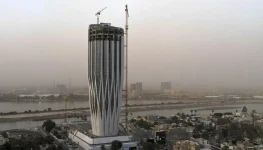 العراق.. محافظ البنك المركزي الجديد أمام تحديات استقرار الدينار وضبط السوق المالية