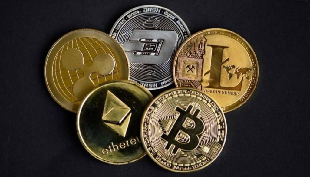 العملات المشفرة تتراجع بخسارة أسبوعية 100 مليار دولار من القيمة السوقية