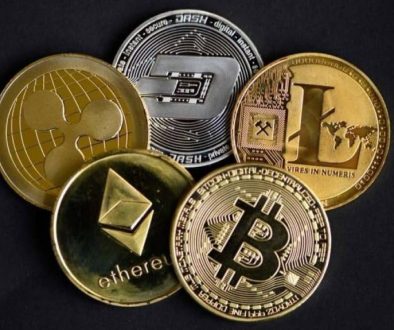 العملات المشفرة تتراجع بخسارة أسبوعية 100 مليار دولار من القيمة السوقية