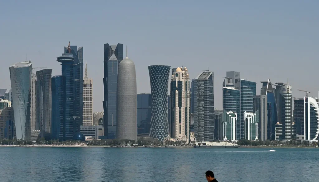 انخفاض صافي الأصول الأجنبية لبنوك قطر لـ421.3 مليار ريال في مايو