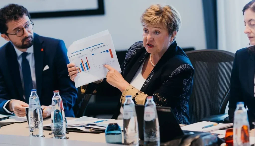صندوق النقد يخفّض توقعات نمو منطقة اليورو مجدداً ويرفع تقديرات التضخم