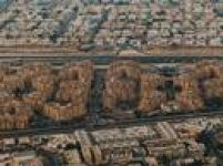 «فيتش» قطاع الإسكان في الشرق الأوسط يواجه ضغوطاً متصاعدة