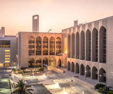 أصول البنوك في الإمارات تتجاوز 1.53 تريليون دولار... والقطاع الخاص يقود نمو الإقراض