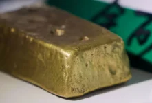 بكين تعزز دور هونغ كونغ بتداول اليوان والسندات والذهب لدعم مكانتها العالمية
