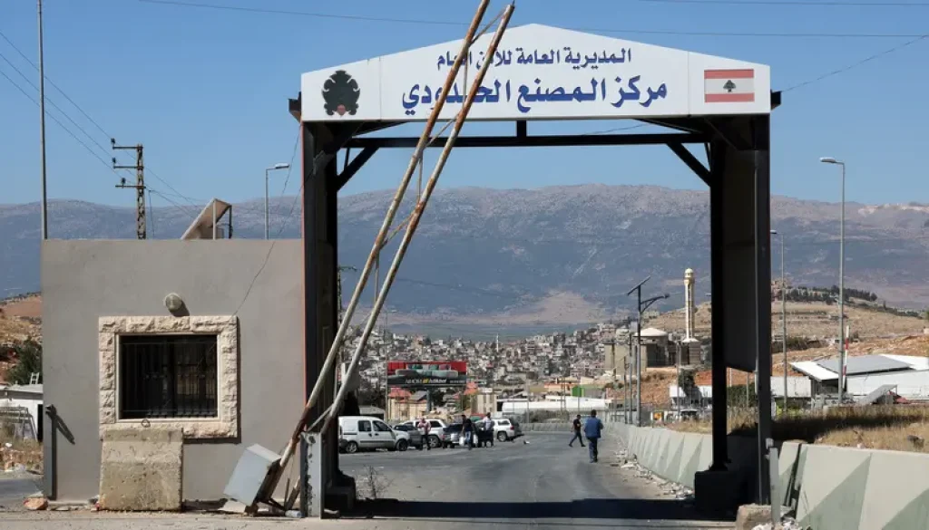 وزير الاقتصاد اللبناني سنعيد ضبط علاقاتنا التجارية مع سوريا